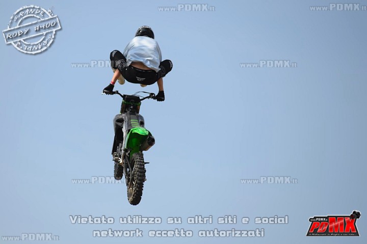 _ROB3688 (Copy).jpg